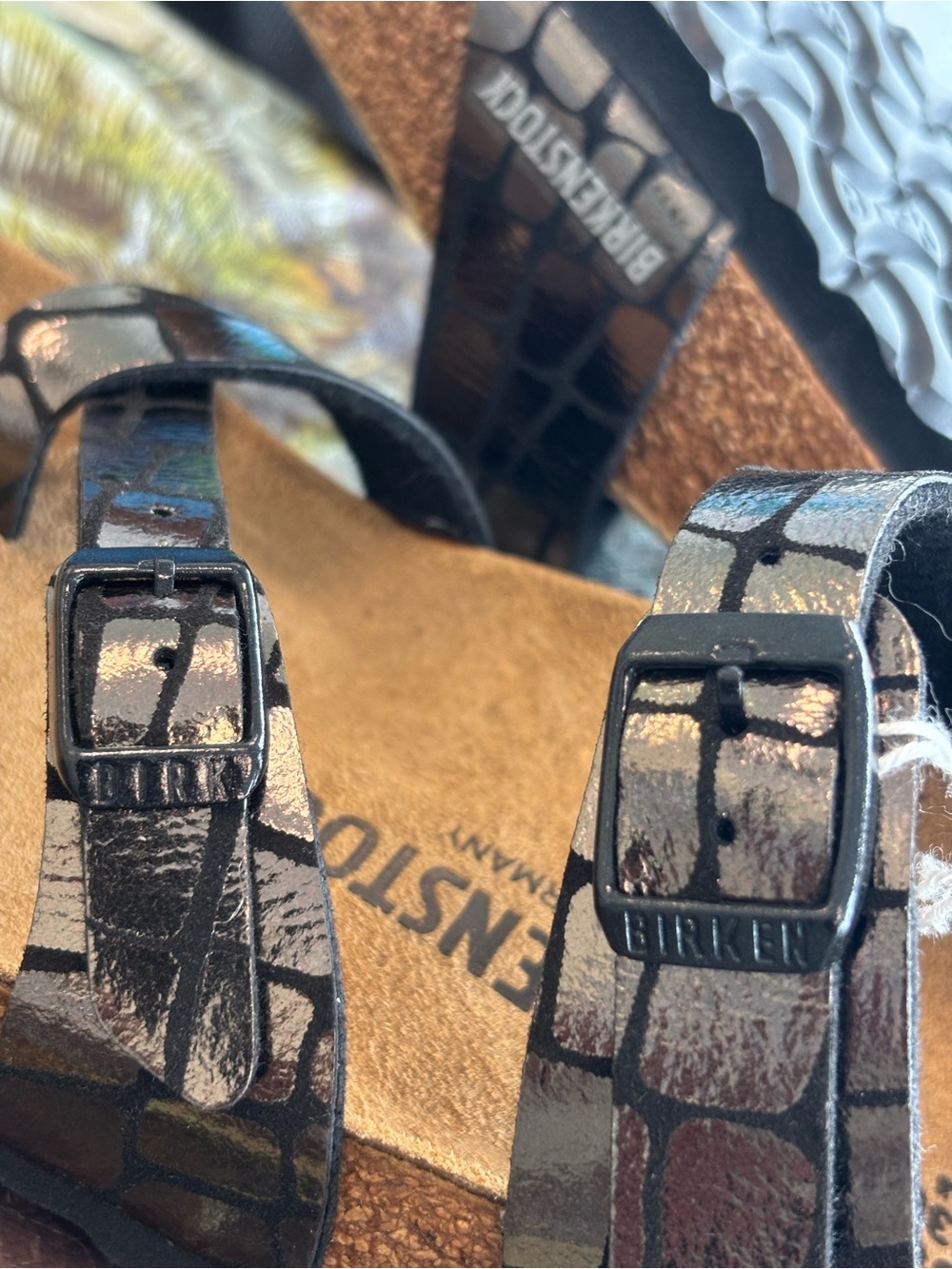 Birkenstock MAYARI Gator Gleam Leather Soft Footbed Sandals Slides 36 39 5 6 8 - Picture 5 of 10